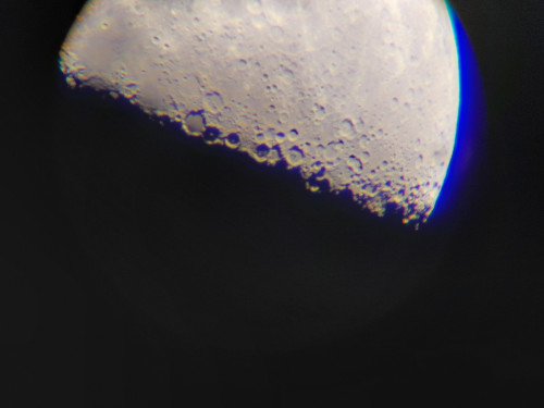 2026-02-24 20h Lune lunette+tel3.jpg