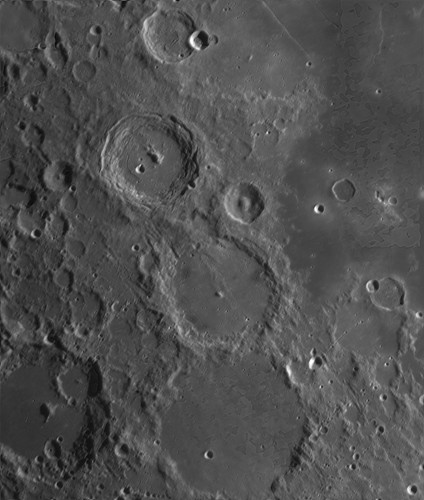 2025-10-13-0143_7-Moon_lapl3_ap122 Dstation 20-160-0.50-0.75.jpg